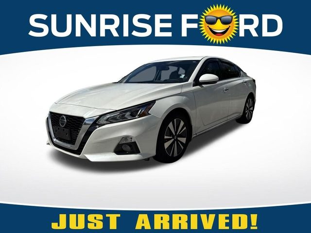2019 Nissan Altima 2.5 SV FWD photo