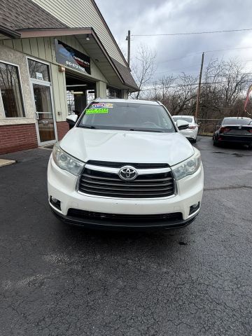 2016 Toyota Highlander XLE AWD photo