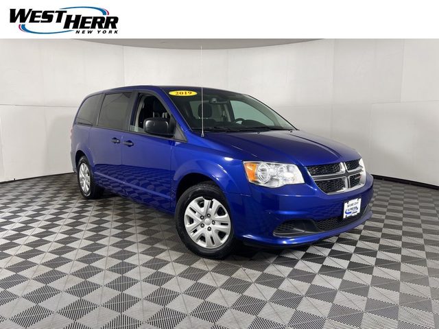 2019 Dodge Grand Caravan SE FWD photo
