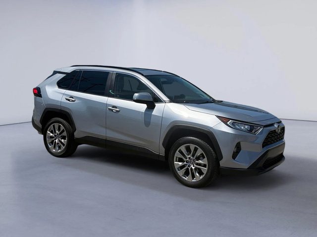 2019 Toyota RAV4 XLE Premium AWD photo