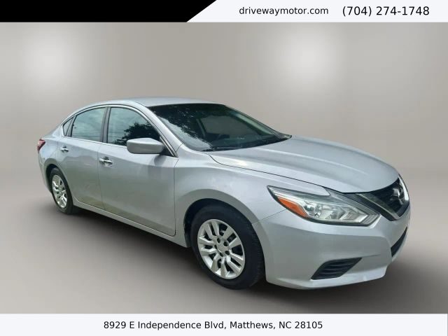 2017 Nissan Altima 2.5 S FWD photo