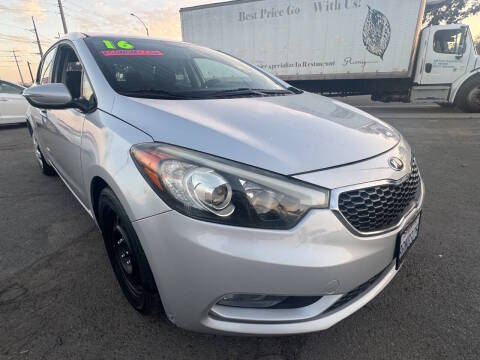 2016 Kia Forte LX FWD photo