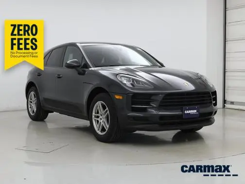 2019 Porsche Macan AWD photo