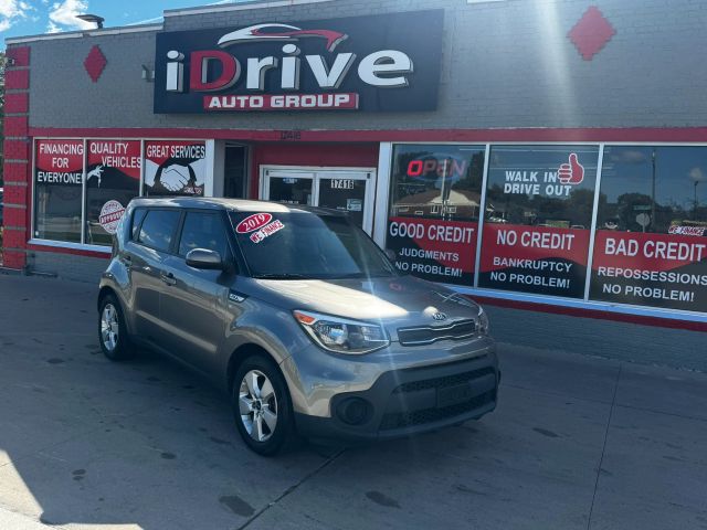 2019 Kia Soul Base FWD photo