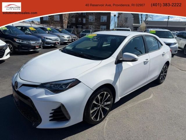 2017 Toyota Corolla SE FWD photo