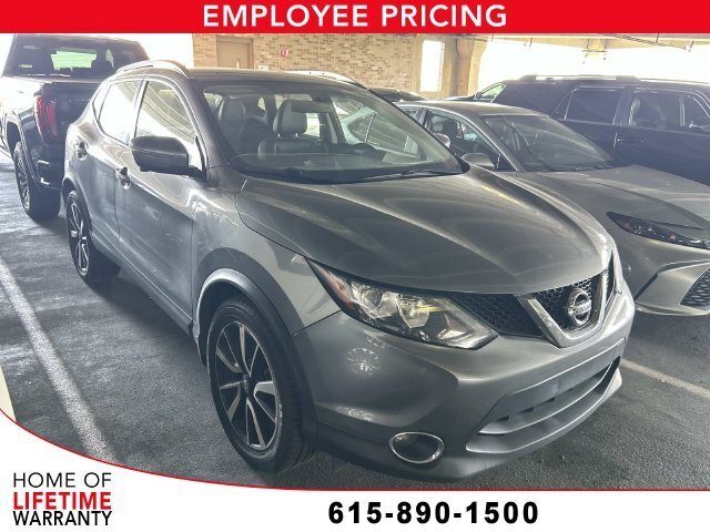 2017 Nissan Rogue Sport SL FWD photo
