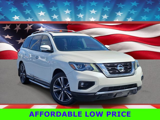 2019 Nissan Pathfinder Platinum FWD photo