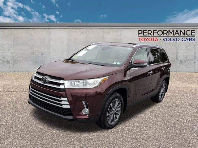 2019 Toyota Highlander XLE AWD photo