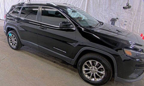 2019 Jeep Cherokee Latitude Plus 4WD photo