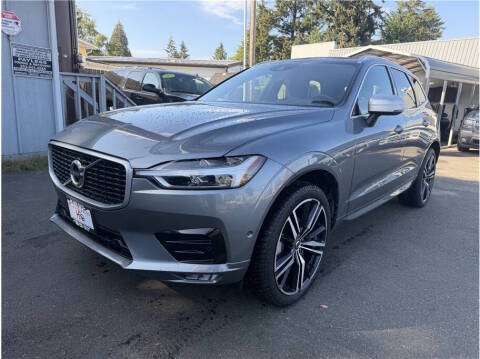 2019 Volvo XC60 R-Design AWD photo