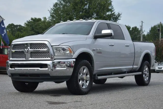 2018 Ram 2500 Laramie 4WD photo
