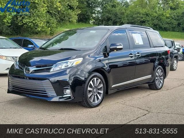 2019 Toyota Sienna Limited Premium AWD photo