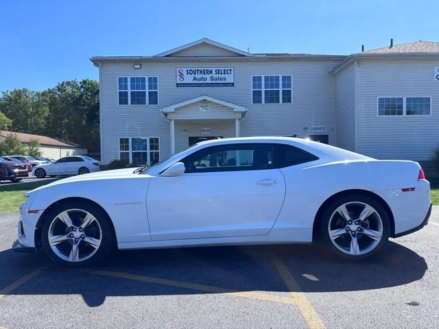 2015 Chevrolet Camaro LT RWD photo