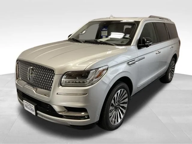 2019 Lincoln Navigator Reserve 4WD photo