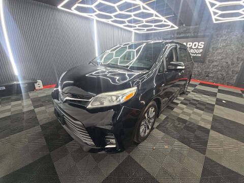 2019 Toyota Sienna Limited Premium AWD photo