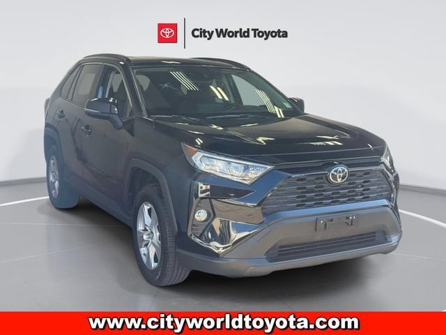 2019 Toyota RAV4 XLE AWD photo