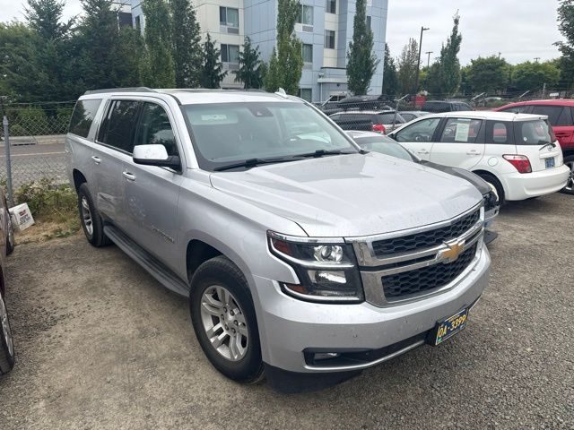 2018 Chevrolet Suburban LT 4WD photo