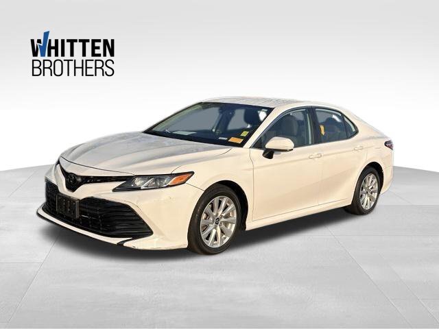 2019 Toyota Camry LE FWD photo