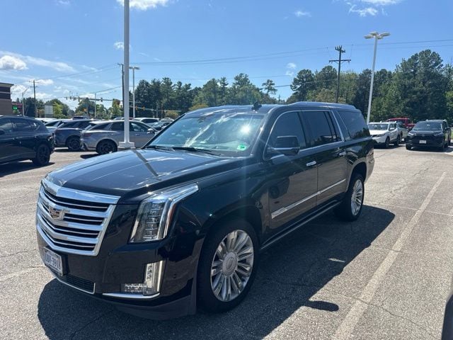 2019 Cadillac Escalade ESV Platinum 4WD photo