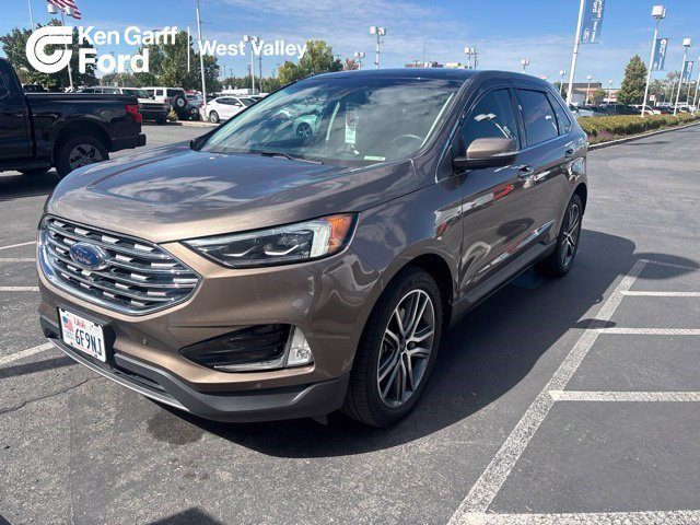 2019 Ford Edge Titanium AWD photo
