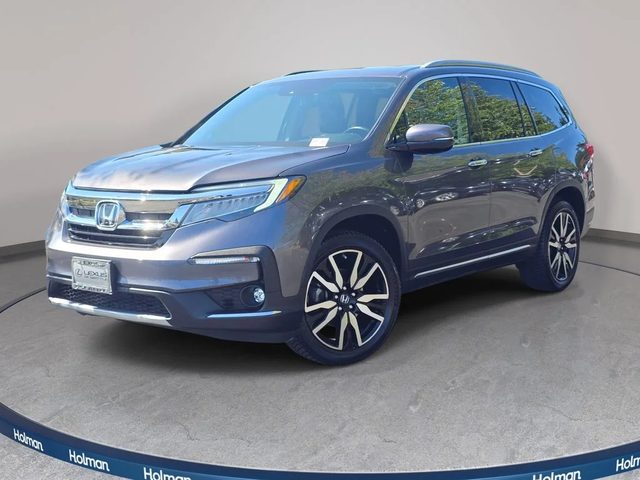2019 Honda Pilot Touring 8-Passenger AWD photo