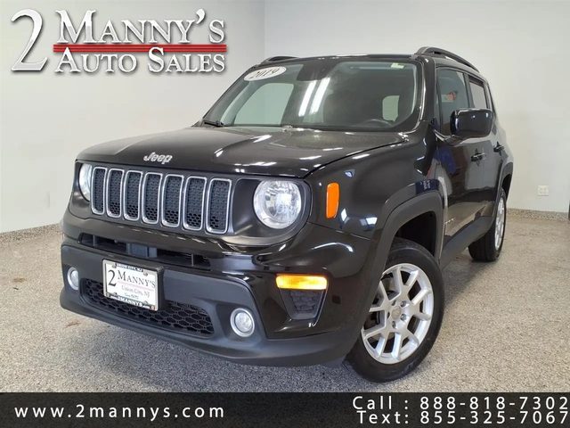2019 Jeep Renegade Latitude 4WD photo