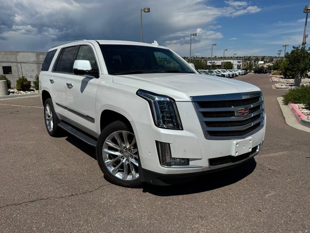 2019 Cadillac Escalade Luxury 4WD photo