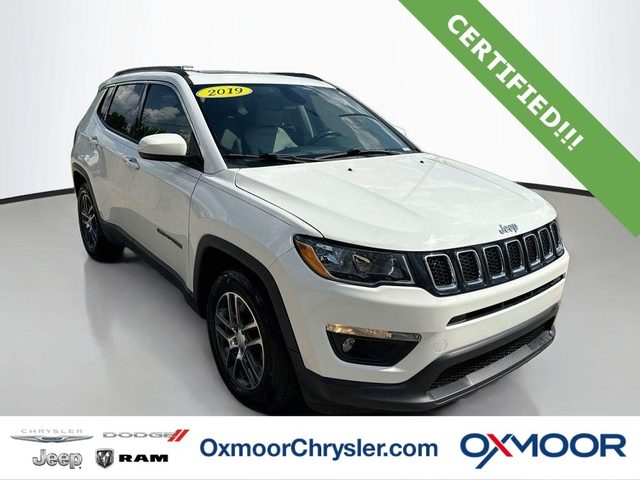 2019 Jeep Compass Latitude w/Sun/Wheel Pkg FWD photo