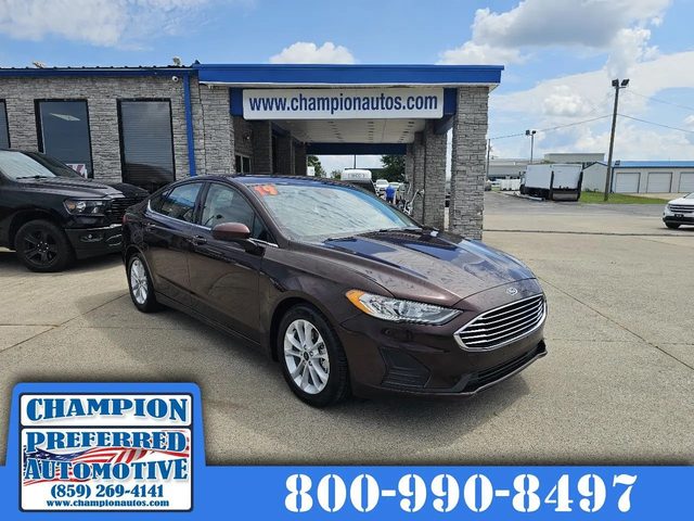2019 Ford Fusion SE FWD photo