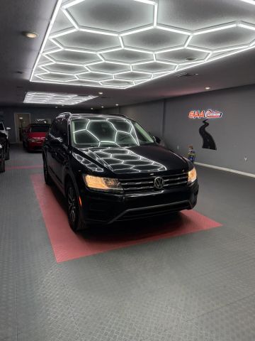 2019 Volkswagen Tiguan SE FWD photo
