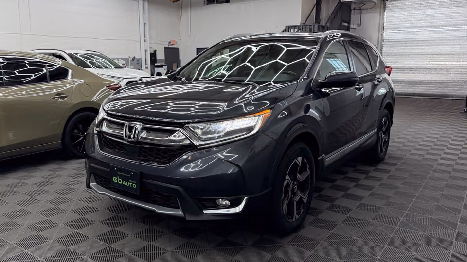 2019 Honda CR-V Touring AWD photo