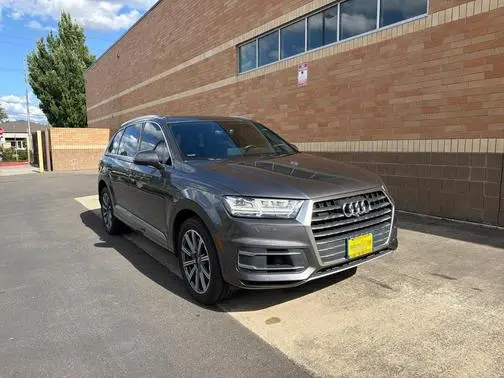 2019 Audi Q7 Premium Plus AWD photo