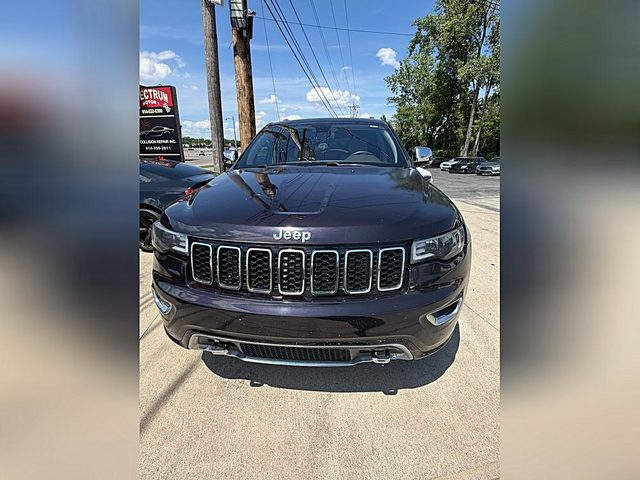 2019 Jeep Grand Cherokee Overland 4WD photo