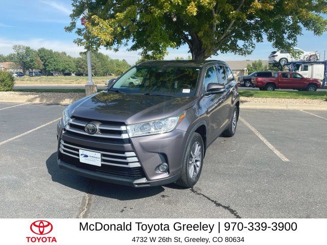 2019 Toyota Highlander XLE AWD photo