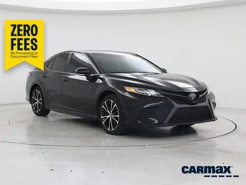 2019 Toyota Camry SE FWD photo