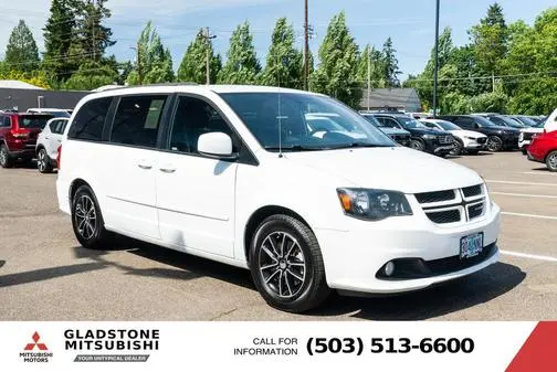 2017 Dodge Grand Caravan GT FWD photo
