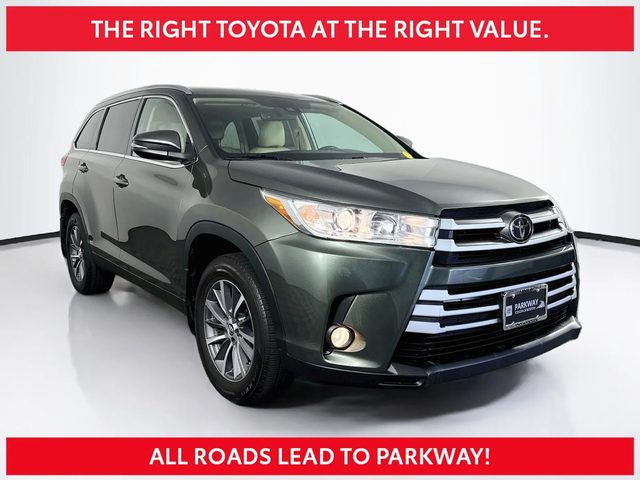 2019 Toyota Highlander XLE AWD photo