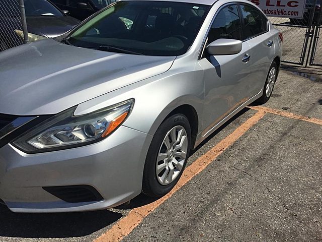 2017 Nissan Altima 2.5 S FWD photo