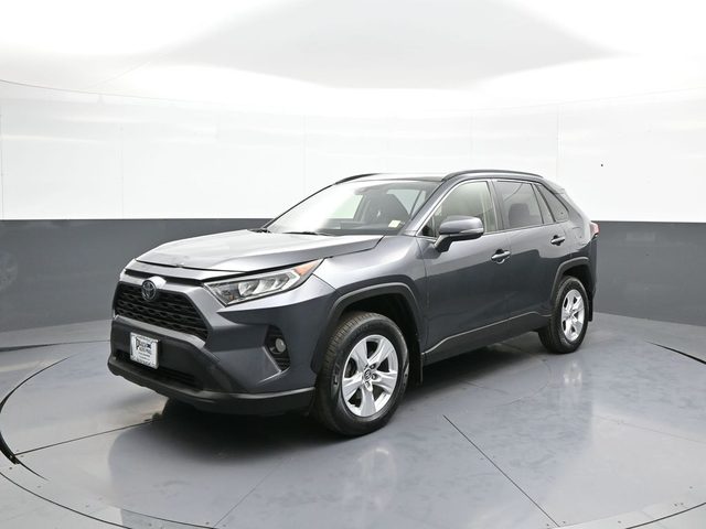 2019 Toyota RAV4 XLE AWD photo