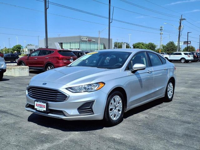 2019 Ford Fusion S FWD photo