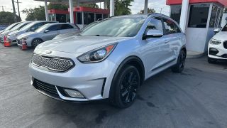 2019 Kia Niro s Touring FWD photo