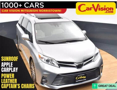 2019 Toyota Sienna XLE FWD photo