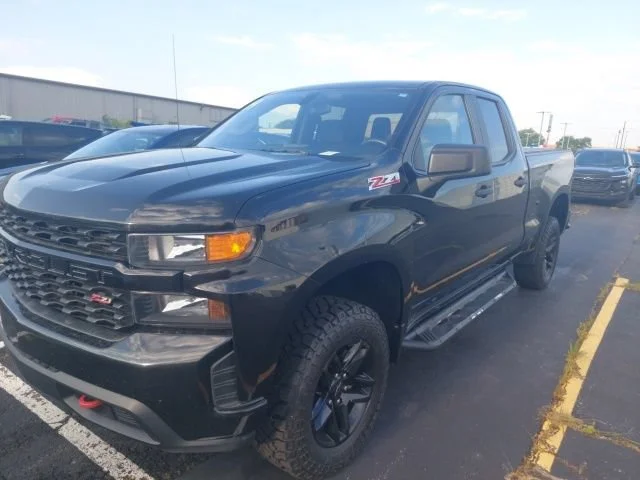 2019 Chevrolet Silverado 1500 Custom Trail Boss 4WD photo