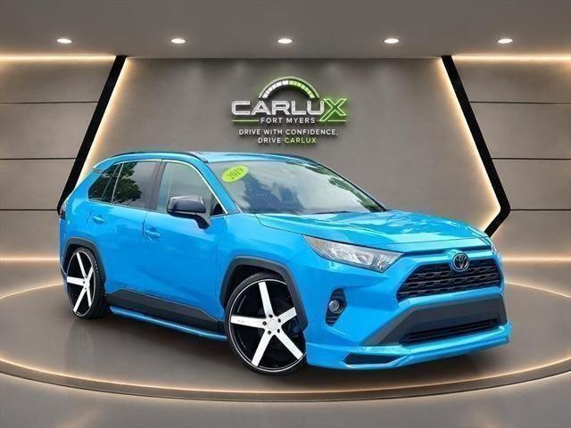2019 Toyota RAV4 LE FWD photo