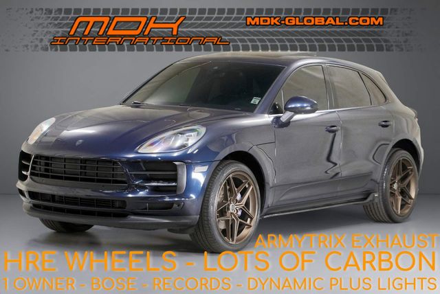 2019 Porsche Macan AWD photo