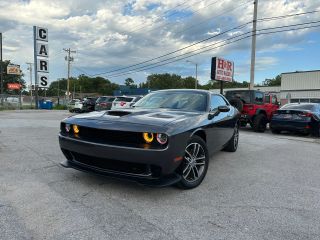 2019 Dodge Challenger SXT AWD photo