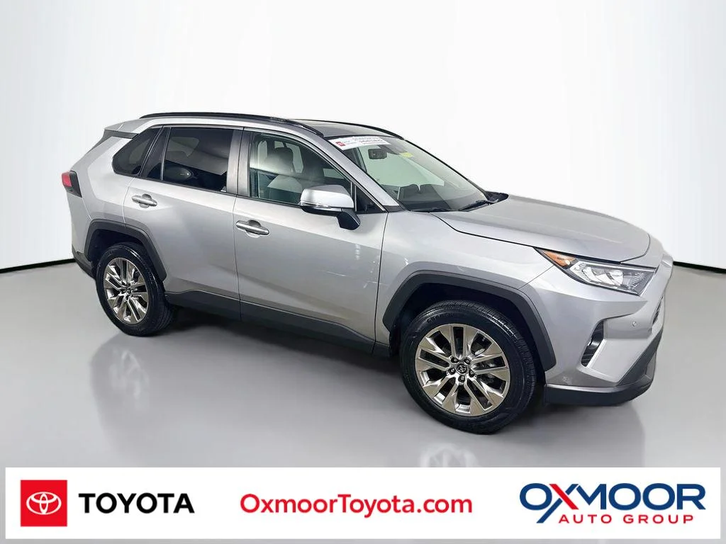 2019 Toyota RAV4 XLE Premium FWD photo