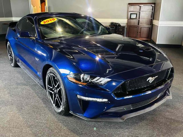 2019 Ford Mustang GT RWD photo