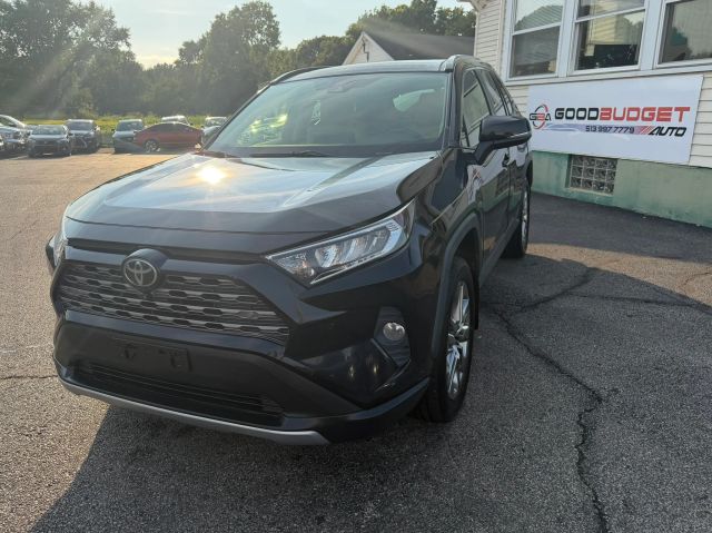 2019 Toyota RAV4 Limited AWD photo