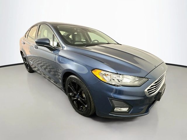 2019 Ford Fusion SE FWD photo